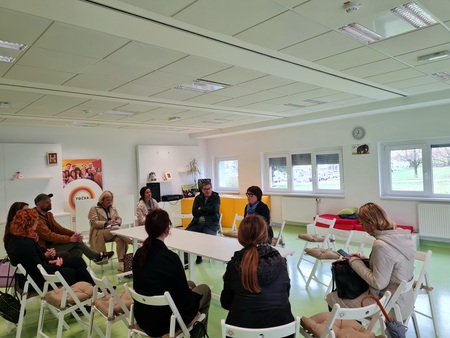 Predstavitev programov za integracijo tujcev